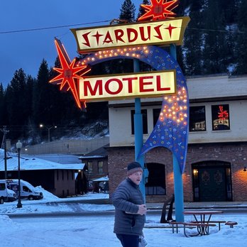 The Stardust Motel - Stardust sign - Hotels Near Me - Wallace, Idaho The Stardust Motel - Stardust sign - Hotels Near Me - Wallace, Idaho