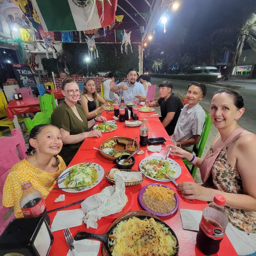 Tacun - Family dinner - Mexican Near Me - Cancún, ROO Tacun - Family dinner - Mexican Near Me - Cancún, ROO