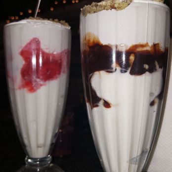 Dewar's Candy Shop - Sundaes - Candy Stores Near Me - Bakersfield, California
