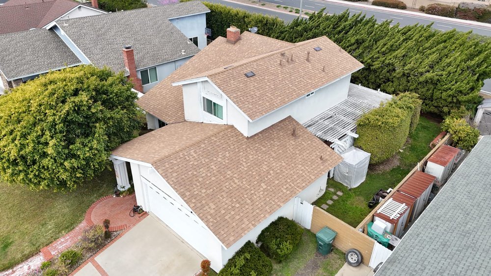 Slide of Quality Roofing Specialist