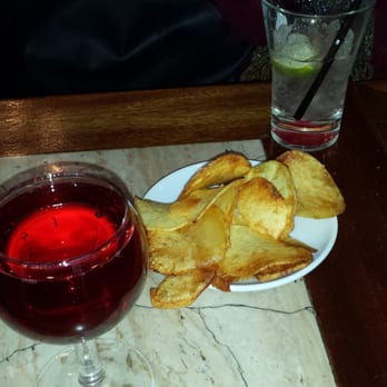 Mecano Bar - Chips maison a discrétion - French Near Me - Paris, 75 Mecano Bar - Chips maison a discrétion - French Near Me - Paris, 75