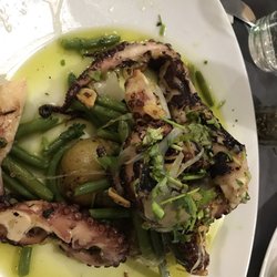 Floresta da Cidade - Octopus with olive oil and garlic.