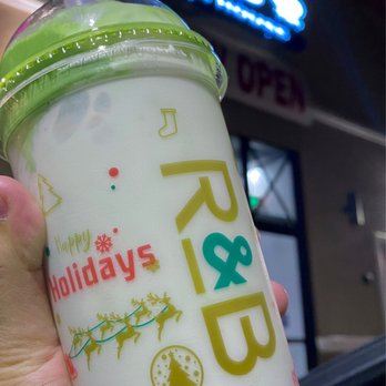 R&B Tea - Matcha Stormy - Bubble Tea Near Me - Riverside, California