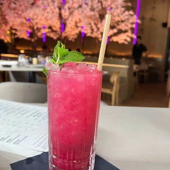 Paperfish Sushi - Dragon mule - Sushi Bars Near Me - Miami, Florida