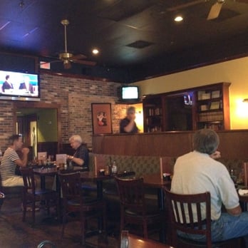 Horace Shellhammer's - Inside dining area. Nice booths. Very comfy - Bars Near Me - Newark, Delaware
