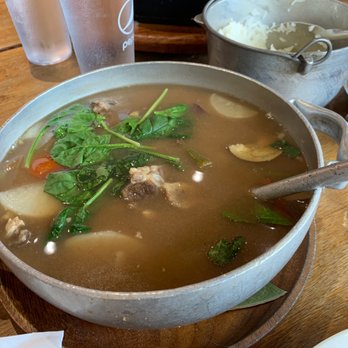 Isla Restaurant - Oxtail Sinigang - Filipino Near Me - Newark, California