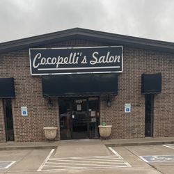 Cocopelli's Salon - Front entrance