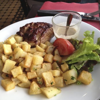 Le Sancerre - Tender "petit" steak... :) - Brasseries Near Me - Paris, 75
