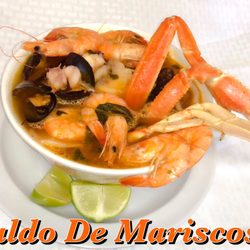 Delicias De El Salvador - Caldo De Mariscos