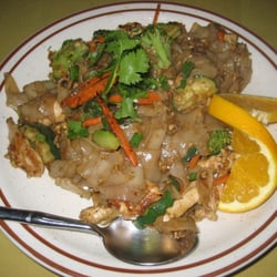 Spice Thai - Pad See Ew (w/ chicken)