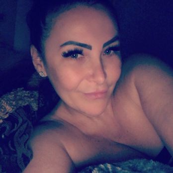 Zohra - Eyelash Service Near Me - Canoga Park, California Zohra - Eyelash Service Near Me - Canoga Park, California