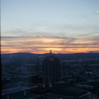 Ciel! Bistro-bar - Sunset - French Near Me - Quebec City, Quebec Ciel! Bistro-bar - Sunset - French Near Me - Quebec City, Quebec