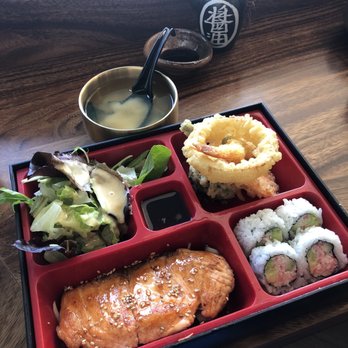 Sushigah - Salmon Bento - Sushi Bars Near Me - Pasadena, California