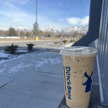 Dutch Bros Coffee - Iced Annihilator - Juice Bars & Smoothies Near Me - Taylorsville, Utah