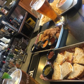 Applebee's Grill + Bar - Good Cheap beers and appetizers! - American Near Me - Lompoc, California