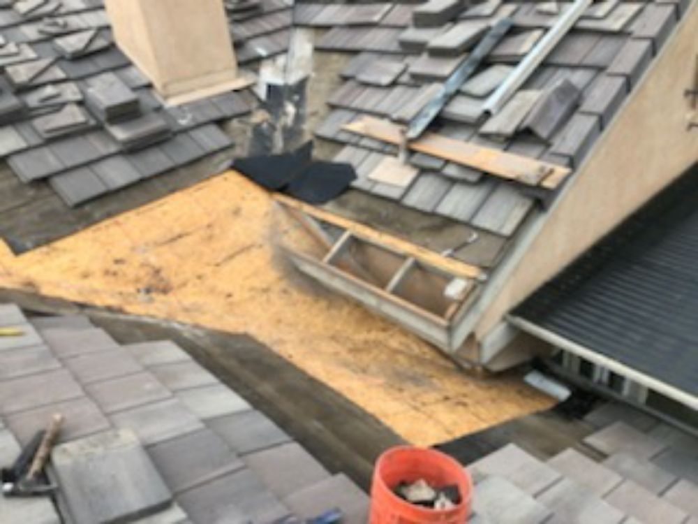 Slide of Hart Roofing