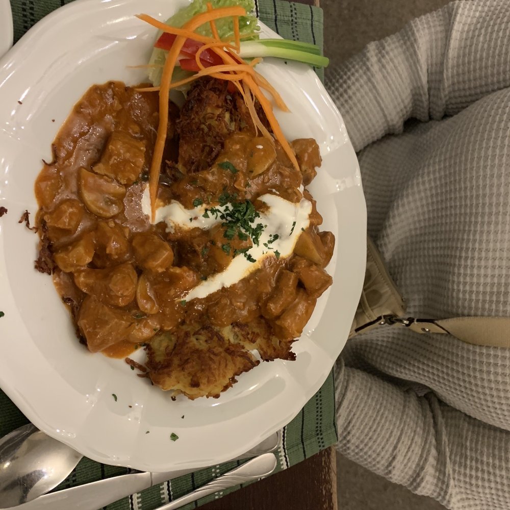 Restauracja Balaton - Spicy Goulash with Potato - Hungarian Near Me - Kraków, Massachusetts Restauracja Balaton - Spicy Goulash with Potato - Hungarian Near Me - Kraków, Massachusetts