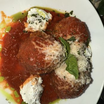 Percoco’s Pizza and Pasta - Very good meatballs - ask for bread - Pizza Near Me - Lakewood Ranch, Florida Percoco’s Pizza and Pasta - Very good meatballs - ask for bread - Pizza Near Me - Lakewood Ranch, Florida
