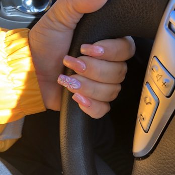 Apple Nails - Nail Salons Near Me - Cumming, Georgia