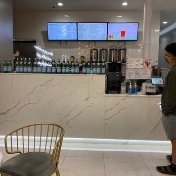 Tsaocaa Malden - Bubble Tea Near Me - Malden, Massachusetts