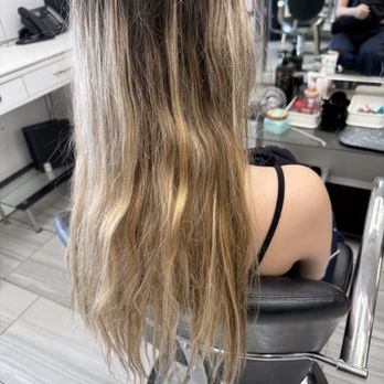 Lisa Q Salon - Hair Salons Near Me - Garden Grove, California