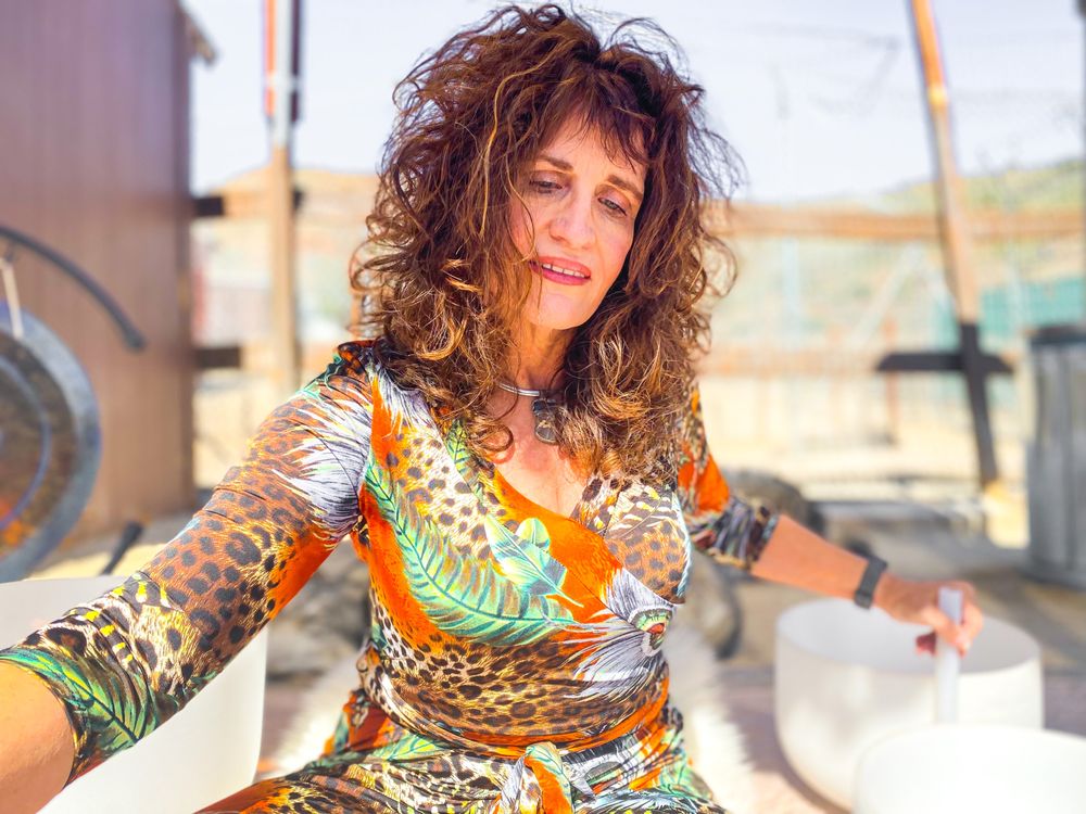 Kirsten Korot International Logo