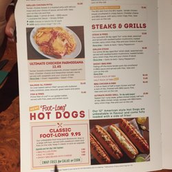 Frankie and Benny's - Favorites & Hot dogs