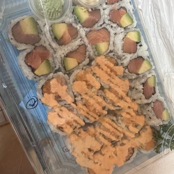 Ao Sushi - Sushi Bars Near Me - North York, Ontario