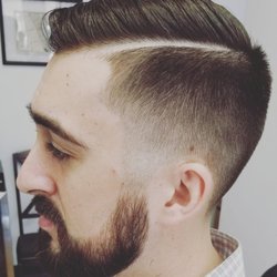 Gentlemen's Barbershop - Taper Fade & Beard