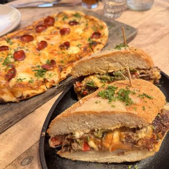 ARC Butcher & Baker - steak sandwich and pepperoni flatbread - New American Near Me - Newport Beach, California ARC Butcher & Baker - steak sandwich and pepperoni flatbread - New American Near Me - Newport Beach, California