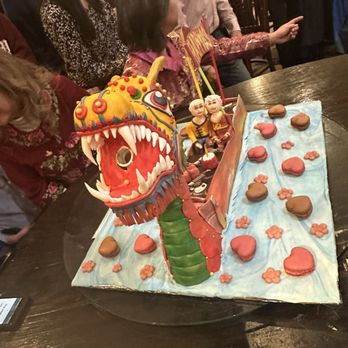 Silver Fountain - Cousin made a home made cake for lunar new year - Dim Sum Near Me - Silver Spring, Maryland