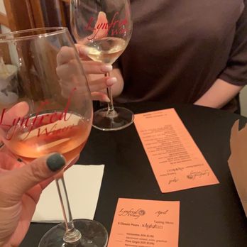 Lynfred Winery - Wineries Near Me - Roselle, Illinois