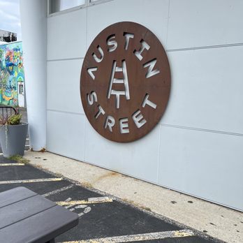 Austin Street Brewery - Nice spot - Breweries Near Me - Portland, Maine