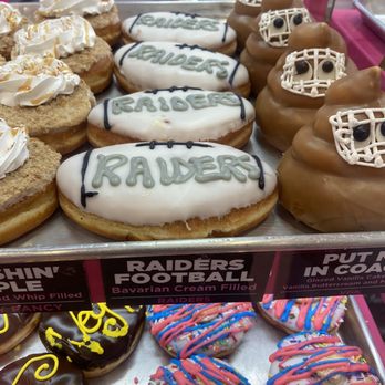 Pinkbox Doughnuts - Raiders! - Donuts Near Me - Primm, Nevada Pinkbox Doughnuts - Raiders! - Donuts Near Me - Primm, Nevada