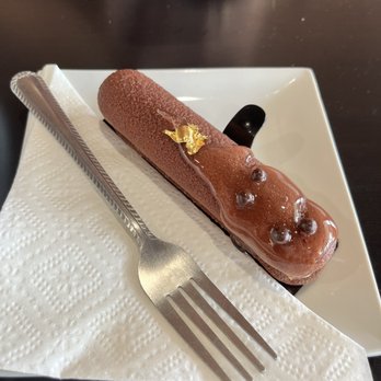 Le Caramel By Chefsetee - Chocolate mousse dessert - Bakeries Near Me - Orlando, Florida