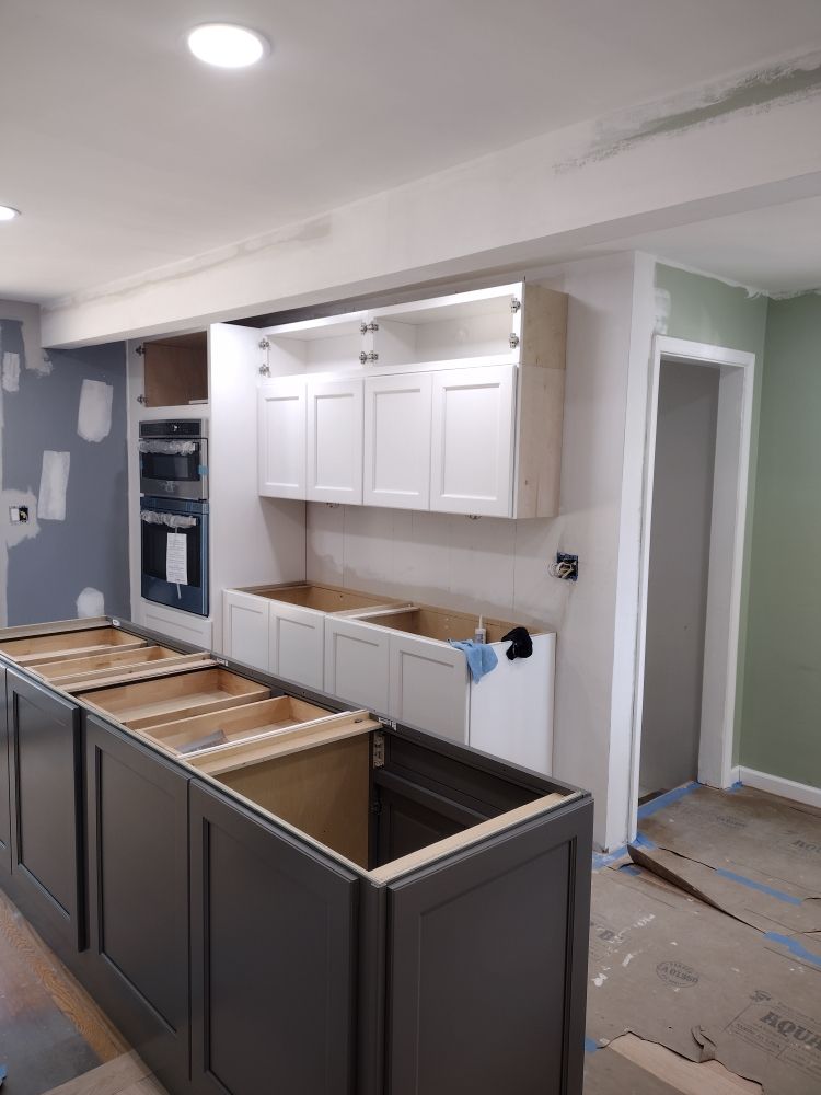 Slide of Dani Handyman Remodeling Service