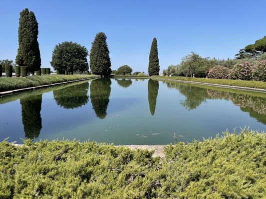Hadrian's Villa by null