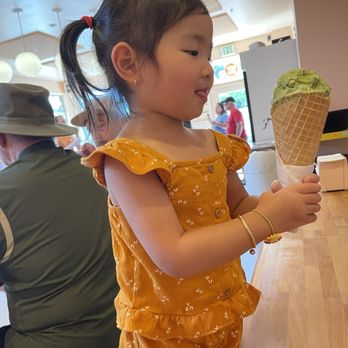 Fifty Licks - Matcha Mochi (contains Gluten) - Ice Cream & Frozen Yogurt Near Me - Portland, Oregon Fifty Licks - Matcha Mochi (contains Gluten) - Ice Cream & Frozen Yogurt Near Me - Portland, Oregon