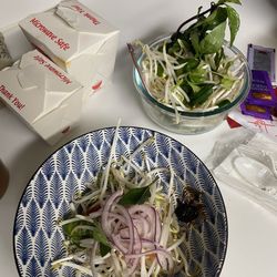 Pho Que Huong