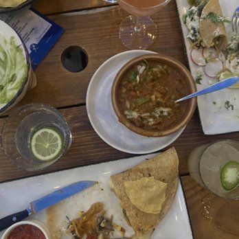 Camacho Garage - Borracho beans, quesadilla, virgin margarita - Mexican Near Me - New Haven, Connecticut Camacho Garage - Borracho beans, quesadilla, virgin margarita - Mexican Near Me - New Haven, Connecticut