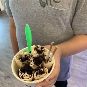 Rollie Rolls Ice Cream - Yum-Yum (banana and Nutella) was really yummmm! - Thai Near Me - Pflugerville, Texas Rollie Rolls Ice Cream - Yum-Yum (banana and Nutella) was really yummmm! - Thai Near Me - Pflugerville, Texas