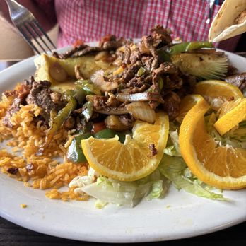 Mi Pueblo Mexican Restaurant - Stake fajitas...yum - Mexican Near Me - Chamberlain, South Dakota Mi Pueblo Mexican Restaurant - Stake fajitas...yum - Mexican Near Me - Chamberlain, South Dakota