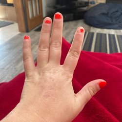 Villa Nails & Spa - Got the regular manicure on Monday, 6/13. Started chipping on Tuesday, 6/14.