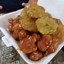 China Fu War - Pollo Naranja con tostones
