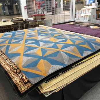 Boston Bargain Outlet - One of a kind offering a mid century modern feel. - Rugs Near Me - Walpole, Massachusetts