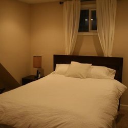 Roscoe Village Guesthouse