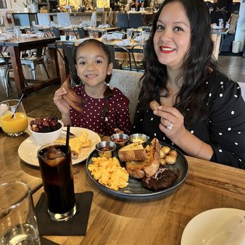 Social - Wood Fired Steak and Eggs and kids breakfast - New American Near Me - Costa Mesa, California
