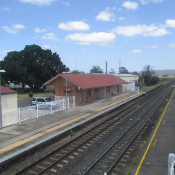 Gatton Railway Station - Platform 1 - Train Stations Near Me - Gatton, QLD