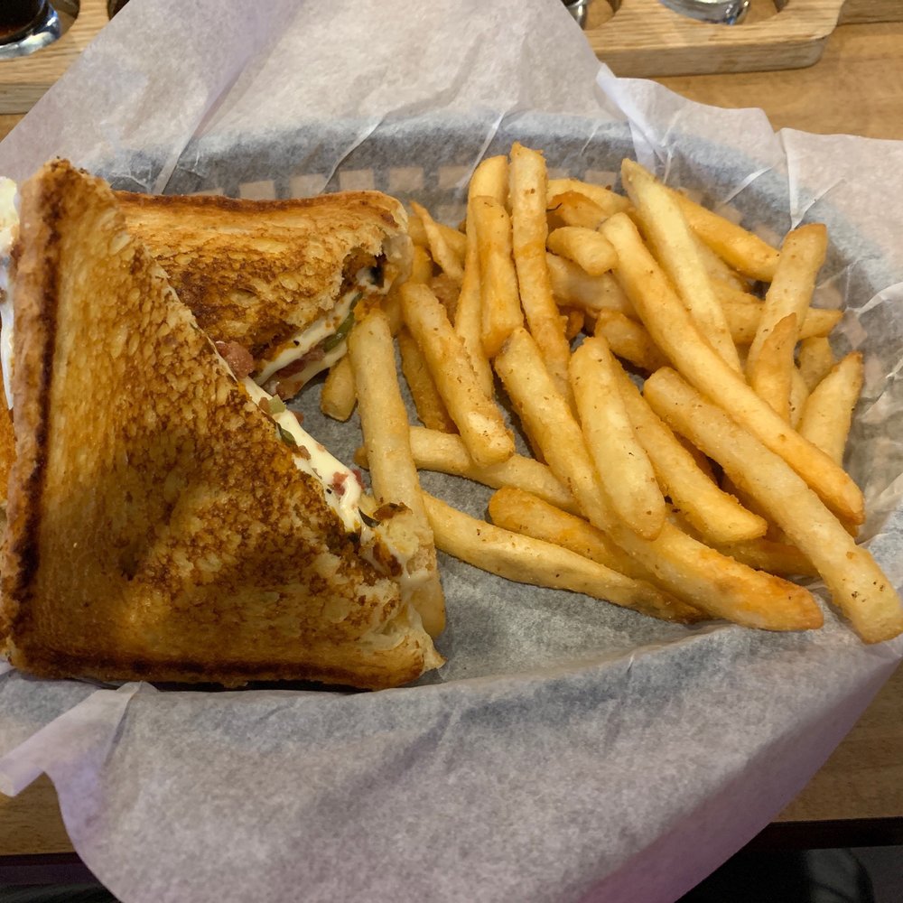 Nailers Brewing - Grilled cheese with fries - Breweries Near Me - Whiteland, Indiana Nailers Brewing - Grilled cheese with fries - Breweries Near Me - Whiteland, Indiana