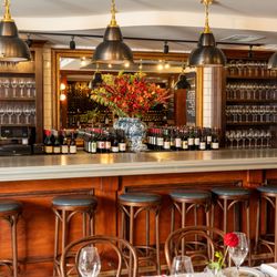 Tasting House - Wine Bistro Bar